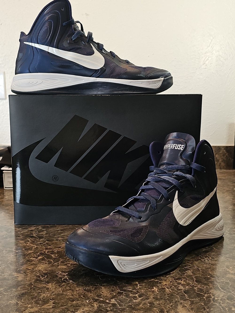 Nike Zoom High Hyperfuse Midnight Navy White Mens Sneakers 525019-401 Size 13
